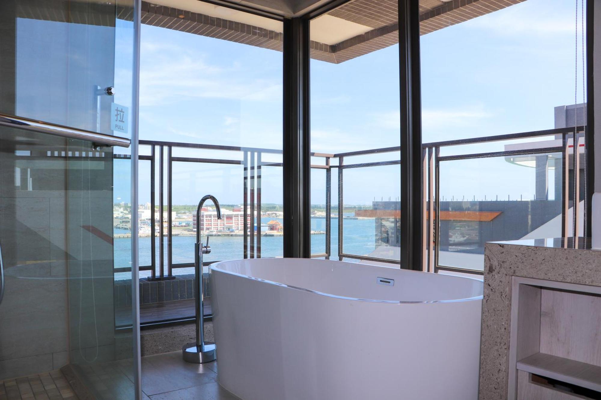 Discovery Hotel Маджонг Экстерьер фото